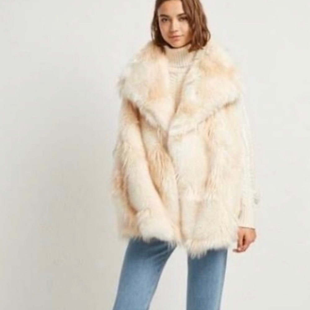 French Connection Faux Fur Coat Vest with pockets. Size M/L.